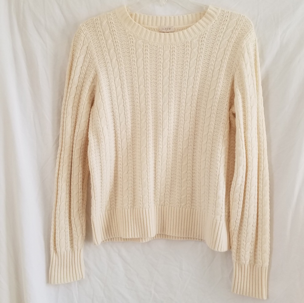 J crew classics crew neck cable-knit sweater